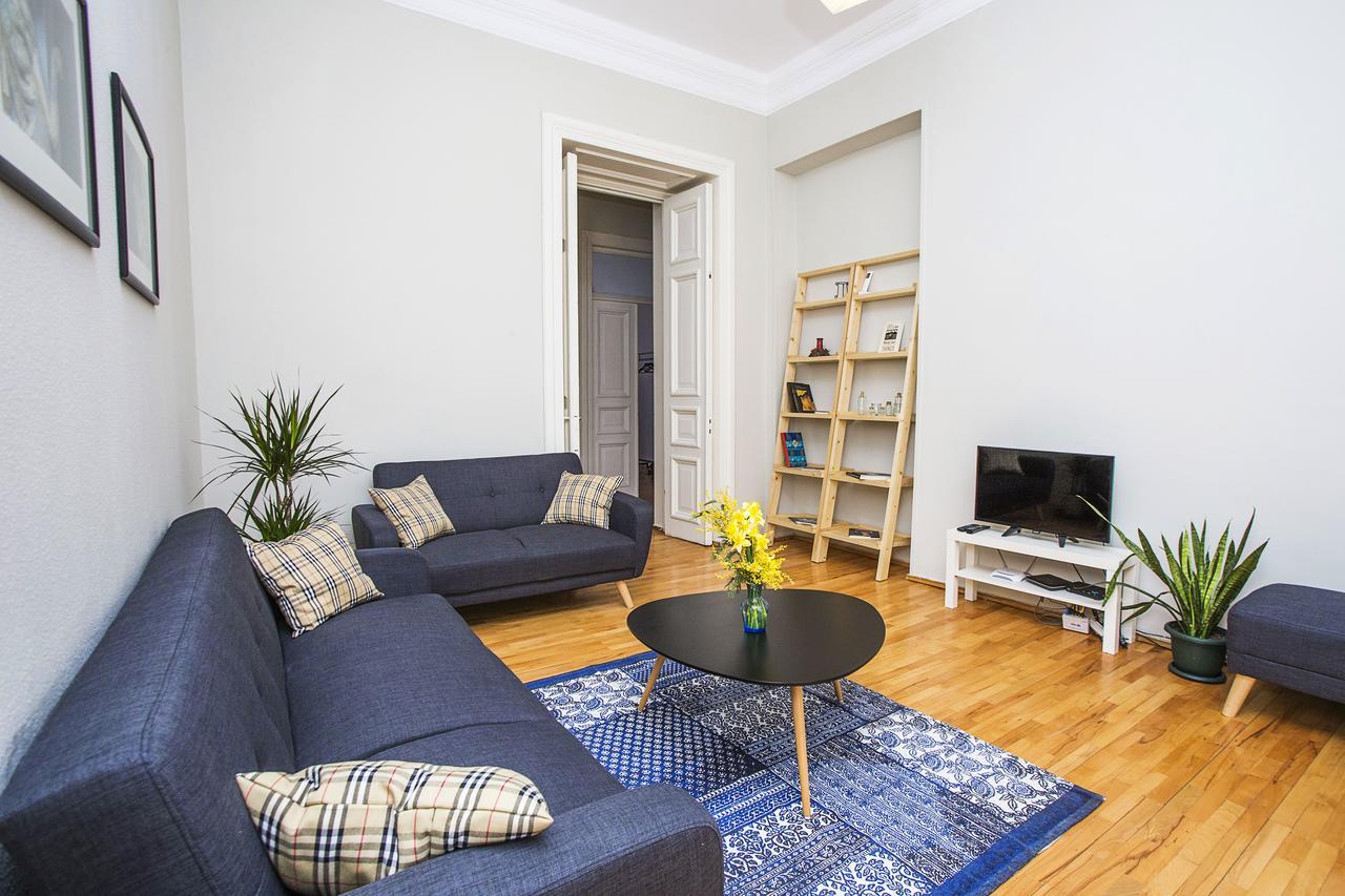 Charming 2Br Apartment In Old Tbilisi - By Wehost Exteriér fotografie